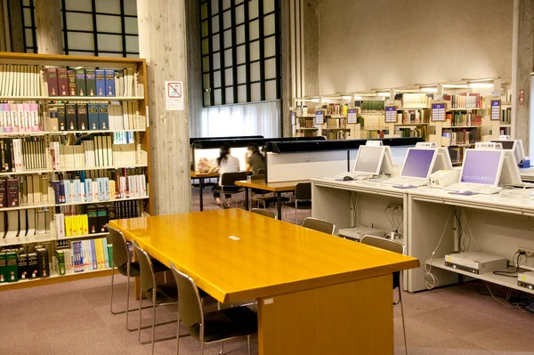Interior Modern Library Computers — Stock Photo, Image
