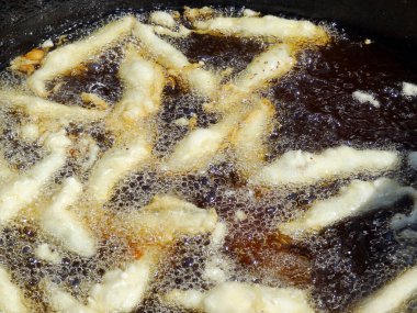 Lezzetli Asya yemeklerini yakından izleyin.