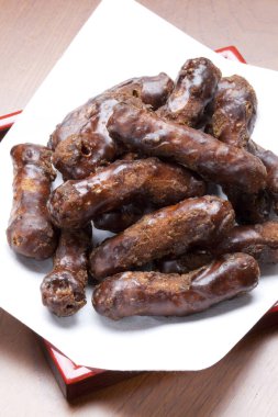 Geleneksel Japon atıştırmalıkları, Karinto kahverengi veya siyah şekerli kurabiyeler