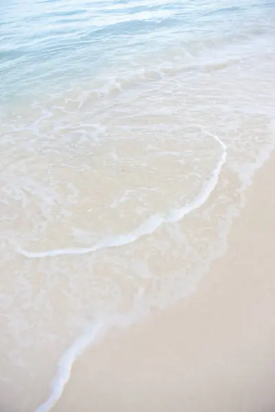Água Mar Com Praia Tropical Arenosa — Fotografia de Stock