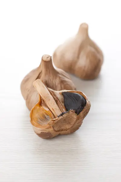 Μαύρο Σκόρδο Ένα Ιαπωνικό Υγιεινό Φαγητό Που Παρασκευάζεται Από Ζυμωμένο — Φωτογραφία Αρχείου
