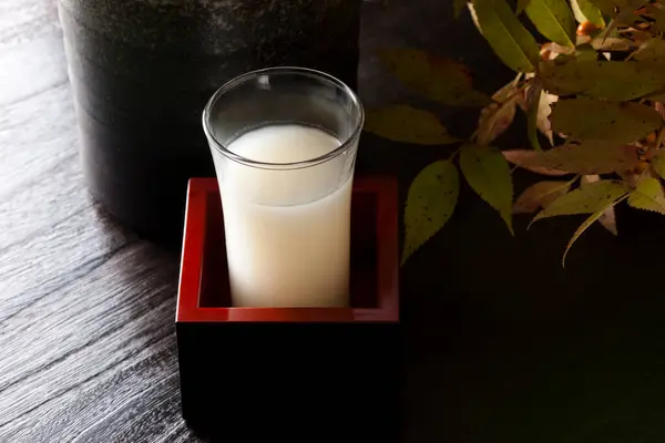 Japansk Traditionell Söt Alkoholdryck Gjord Sake Jästfällning Havskräfta — Stockfoto
