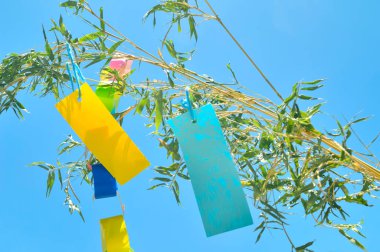 Tanabata festivali için dekorasyonlar, ayrıca Yıldız Festivali olarak da bilinir, bir Japon kutlaması.                       