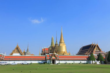 Budist Tapınağının Altın Çatı, Gündüz Görünümü  