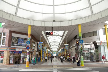 Sasebo Shikacho Alışveriş Sokağı müşterileri Sasebo, Nagasaki, Japonya