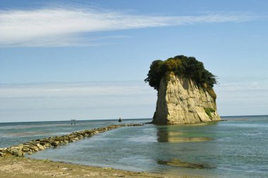Mitsuke Adası, Suzu, Noto Yarımadası, Ishikawa Bölgesi, Japonya