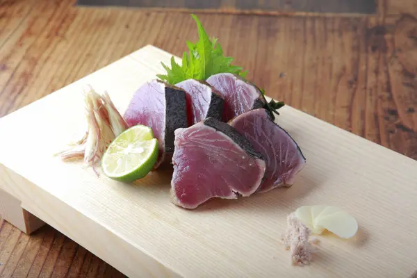 Raw Tuna Fish Sashimi Wood Board Seared Bonito — Stock Photo, Image