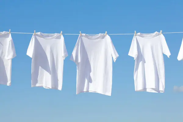 White Clothes Hanging Clothesline Drying — Stock Photo, Image
