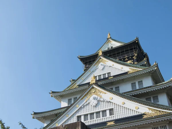 Blick Von Unten Auf Die Burg Von Osaka Und Sonnigen — Stockfoto