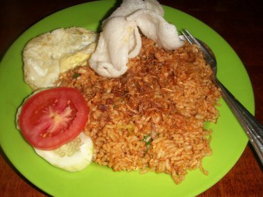 Lezzetli bir Asya yemeğinin yakın çekim görüntüsü