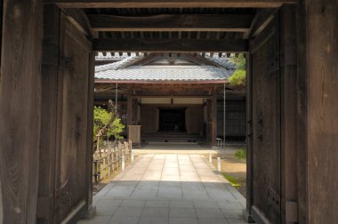 Güzel Japon tapınağı, Budizm konsepti