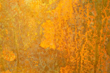eski paslı metal duvar