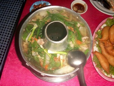 Geleneksel Asya yemeklerine yakın çekim