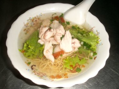 Lezzetli bir Asya yemeğinin yakın çekim görüntüsü