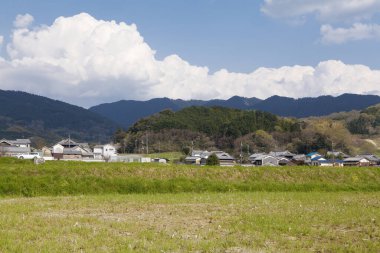 Japon köyünün manzarası