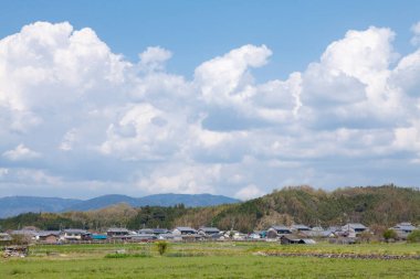 Japon köyünün manzarası