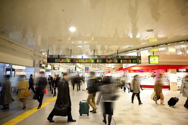Tokyo Japonya Daki Terminaldeki Insanlar — Stok fotoğraf