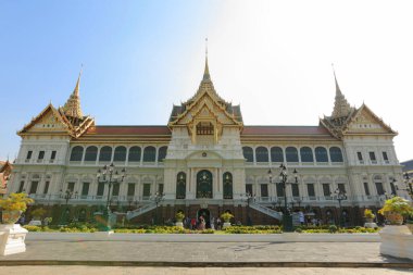 Bangkok, Tayland 'daki Wat Phra Kaew Tayland' ın kutsal bir tapınağıdır ve Tayland büyük sarayının bir parçasıdır. Tapınak antik bir Zümrüt Buda 'ya ev sahipliği yapar.
