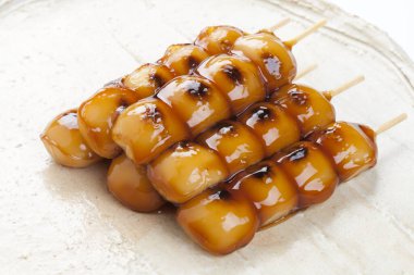 Lezzetli karamelli kek