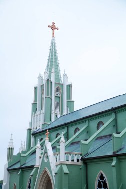 Kilisenin dış görünüşü, dini kavram.