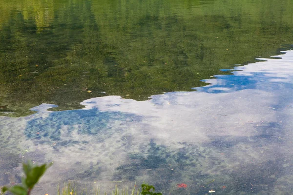 Woda Odbiciem Jeziorze Tło Natury — Zdjęcie stockowe