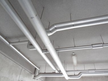 Metal borularla sanayi mimarisi          