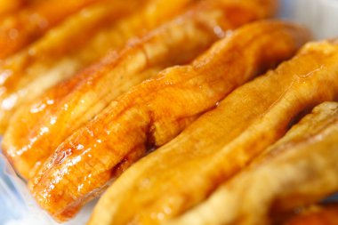 kabın içindeki kuru muzun yakın plan görüntüsü