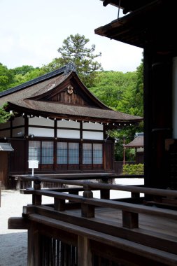 Yaz parkındaki güzel Japon tapınağı