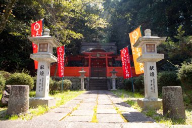 Antik Japon tapınağının manzaralı görüntüsü