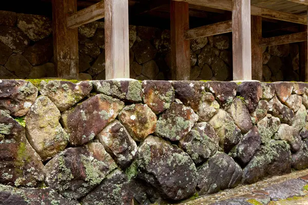 Starożytna Fasada Świątyni Kamienna Ściana Mchem — Zdjęcie stockowe
