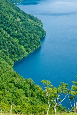 deniz ve dağ uçurumları 