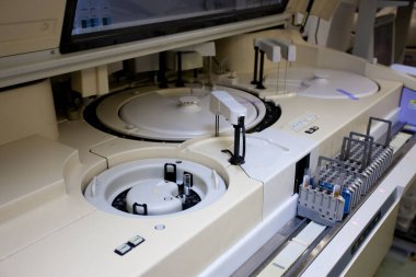 Laboratuvar, üretim için modern bir tıbbi araştırma. Kimya, bilim ve tıp kavramı