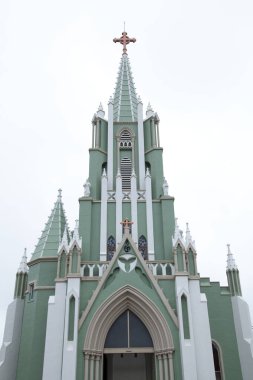 Kilisenin dış görünüşü, dini kavram.