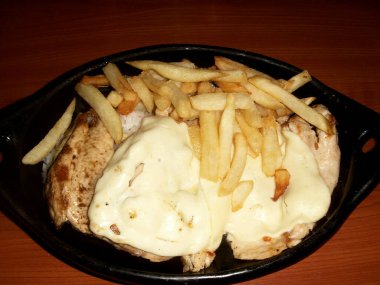 Lezzetli bir Asya yemeğinin yakın çekim görüntüsü