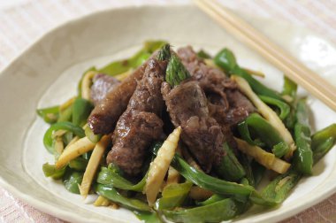 Lezzetli Asya yemekleri. Yakın çekim.