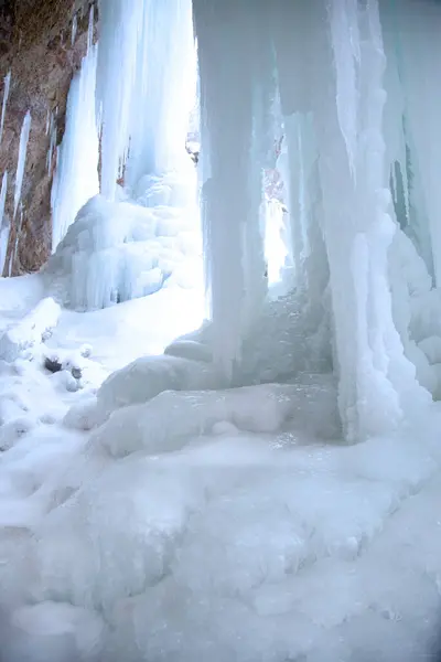 Ice Cave Frozen Lake — Stock Photo, Image
