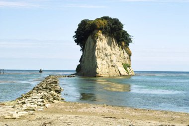 Mitsuke Adası, Suzu, Noto Yarımadası, Ishikawa Bölgesi, Japonya
