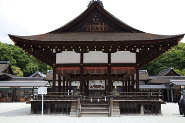 Antik Japon tapınağının manzaralı görüntüsü