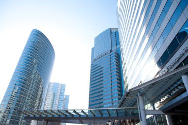 Şehrin modern mimarisi