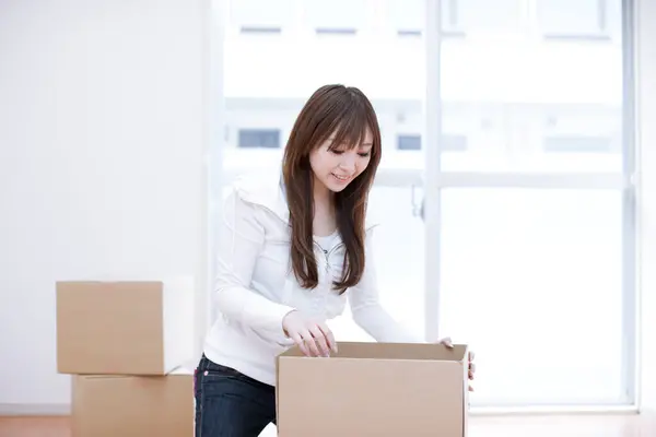 Woman Cardboard Boxes Home — Stock Photo, Image