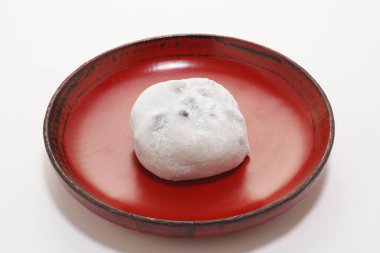 Tochi mochi tatlı (Japon pirinç keki)