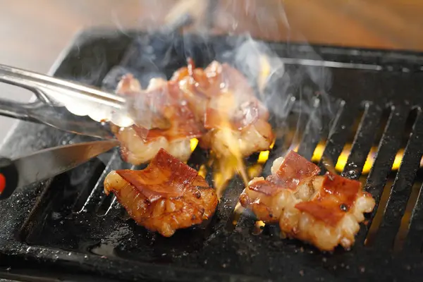 Nahaufnahme Köstlicher Asiatischer Speisen Japanischer Innereien Mariniertem Horumon Auf Dem — Stockfoto