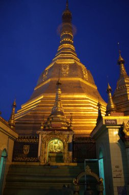 Geleneksel Japon tapınağı manzarası, Japonya