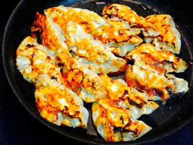 Kızarmış köfte Çin tarzı mutfağı yemek olarak