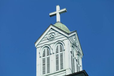 Kilisenin dış görünüşü, dini kavram.