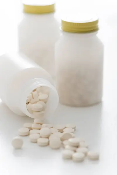Close View Pills Bottles White Background — Stock Photo, Image