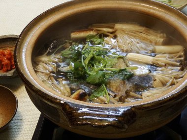 Japon mutfağı - mantarlı sıcak çorba