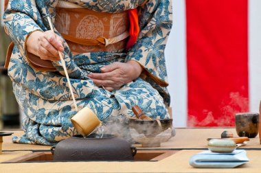 Geleneksel Japon çay seremonisi