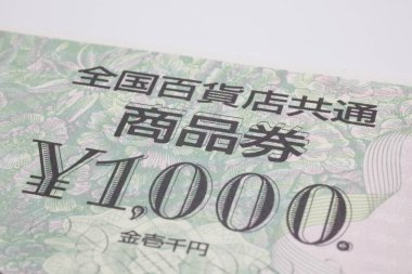 Japon malı hediye kartı. Arka planda 1000 yen. Kapatın.