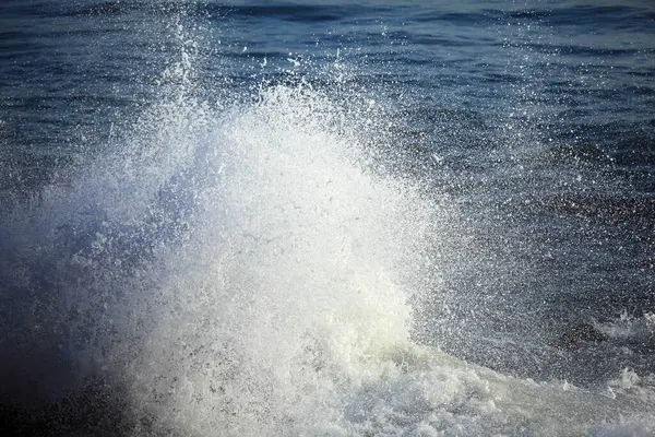 Хвилі Океану Березі — стокове фото